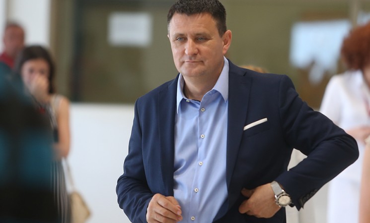 Đajiću nakon smjene sa čela UKC RS nude posao u FBiH