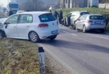 Troje povrijeđenih u saobraćajnoj nesreći u Doboju