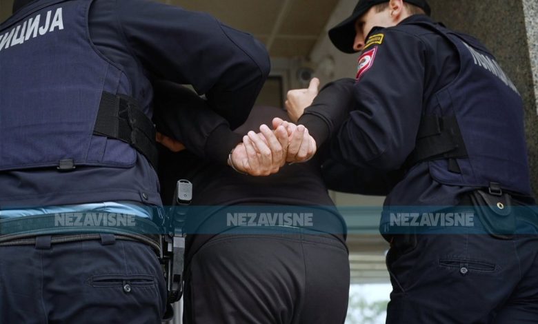 Dobojlija brutalno tukao roditelje