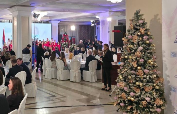 Počelo donatorsko veče "S ljubavlju hrabrim srcima"