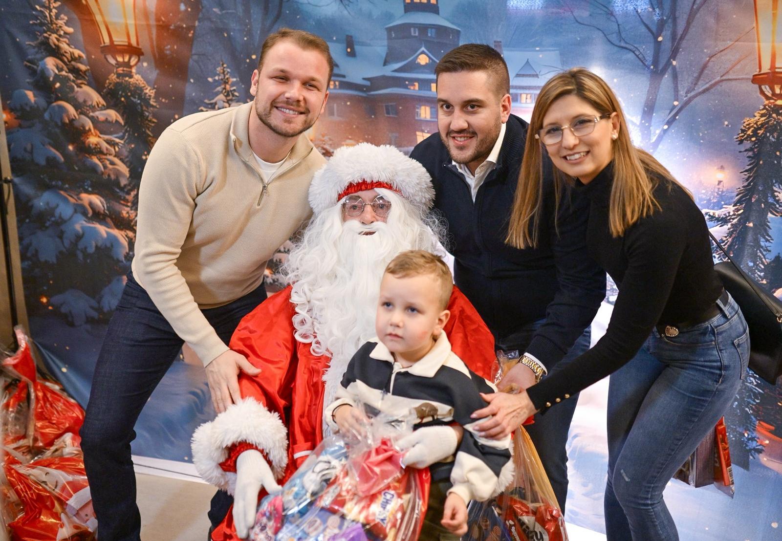 Dječija radost najljepši dio praznika