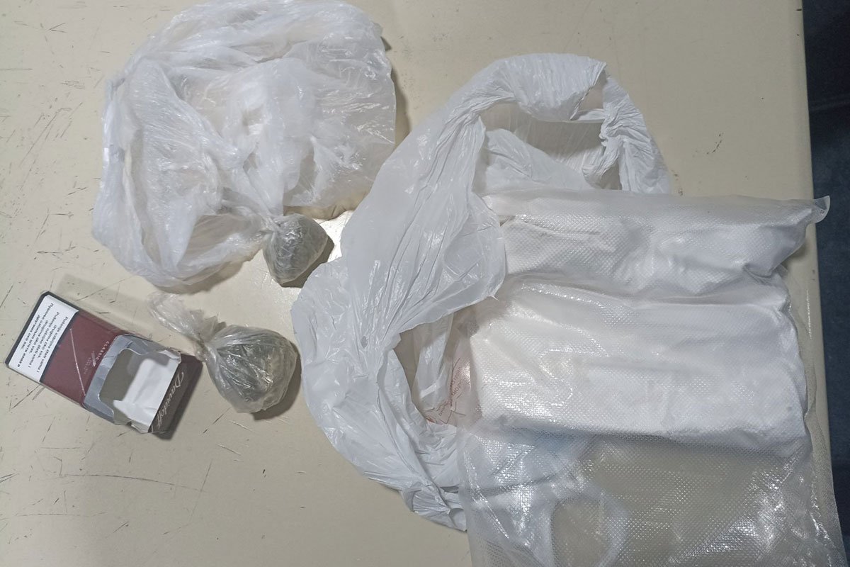 Akcije "Kristal": U autu krio više od kilogram droge