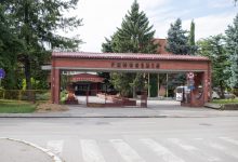 Dojava o bombi i u svim srednjim školama u Banjaluci, đaci vraćeni kućama