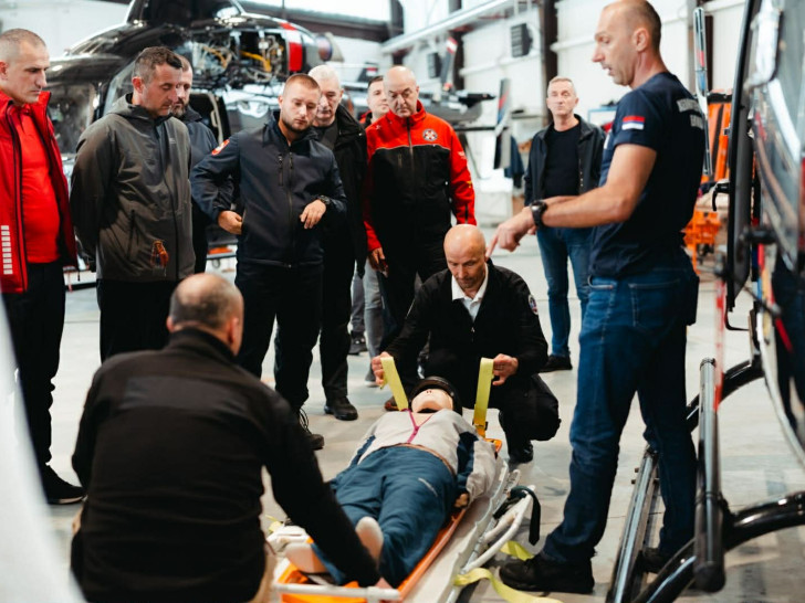 Helikopter MUP-a RS dežura na Jahorini