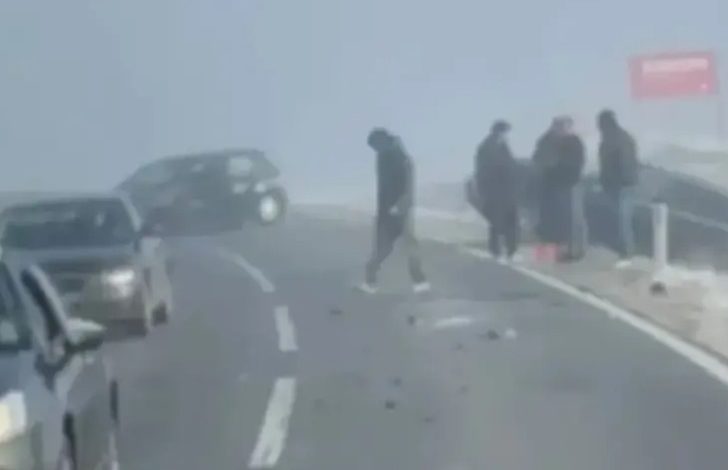 Na Kupresu sletjelo više vozila