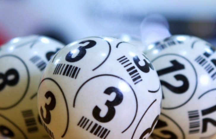 Kupio tiket na Badnje veče i postao milijarder