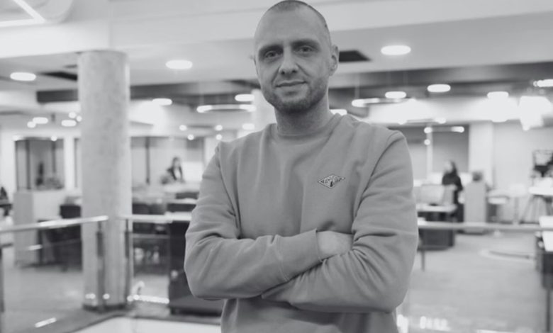 U 38. godini preminuo Jasmin Mušanović, novinar i urednik N1 BiH