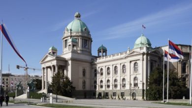 Uklonjeni šatori ispred Narodne skupštine Srbije