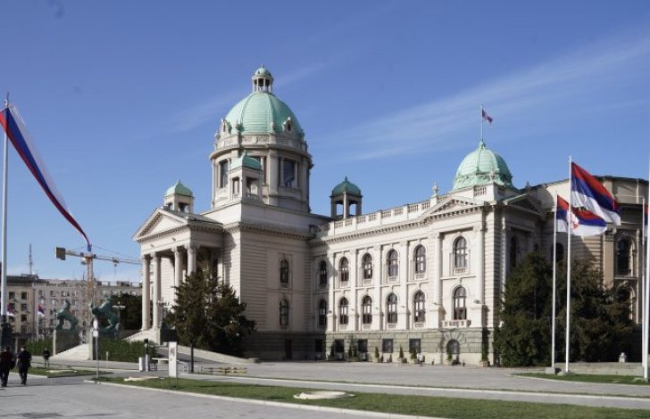 Uklonjeni šatori ispred Narodne skupštine Srbije