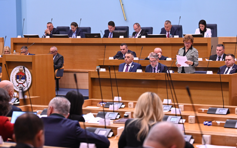 Ministri na aktuelnom času pričali o svemu