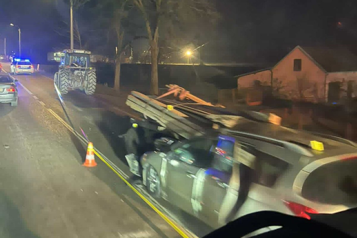 Sudar automobila i traktora kod Nove Topole, jedna osoba teško povrijeđena