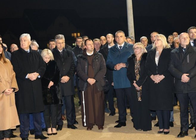 Plenković položio kamen temeljac za studentsko-kulturni centar