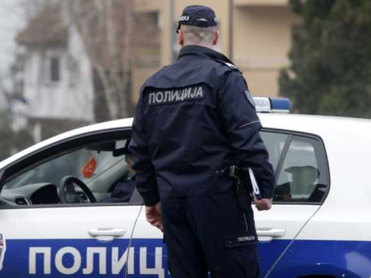 Učenik zbog ocjene prijetio nastavnici