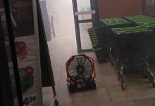 Osam vatrogasaca gasilo požar u “Tropiku”, oglasili se iz marketa