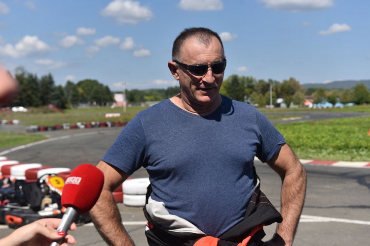 Naš cilj je da ovu stazu kupimo ili zakupimo sve po slovu zakona, rekao Lolić