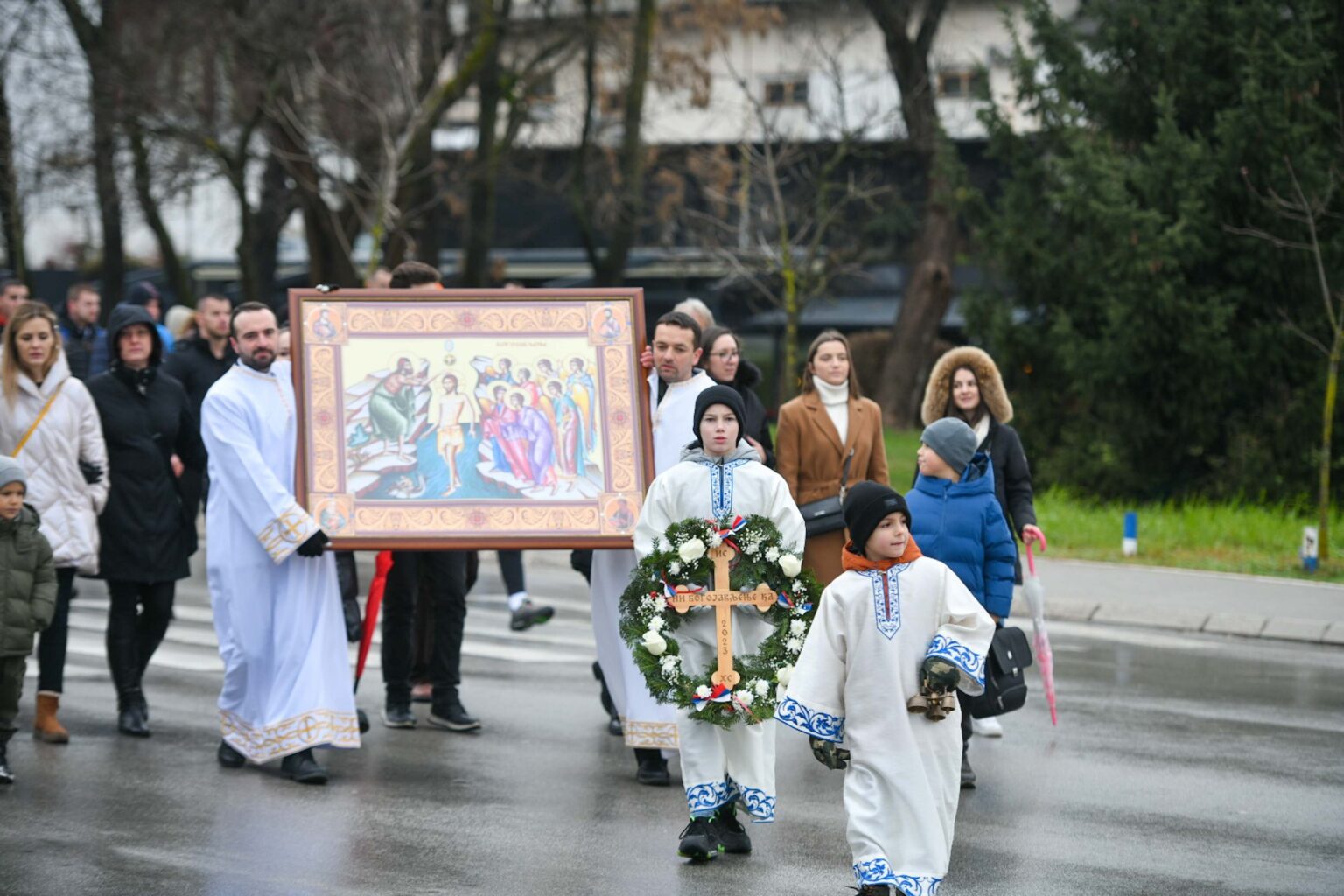 U ponedjeljak obustava saobraćaja u centru Banjaluke zbog litije