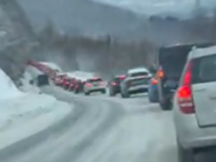 Vozači zaglavljeni na putu Bjelašnica-Sarajevo