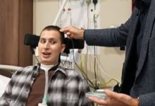 Paralizovanom muškarcu ugrađen Maskov čip