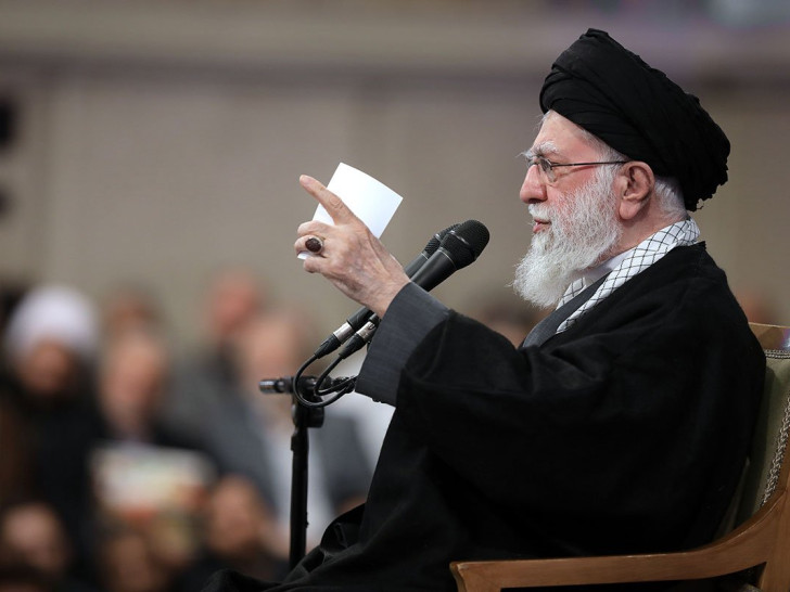 Ajatolah Hamnei zaprijetio Trampu karikaturom