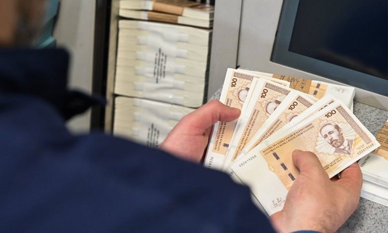 Stare novčanice KM više ne važe: Evo gdje ih možete zamijeniti