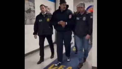 Maduro pokušao pobjeći u sigurnu sobu, ali nije mogao da zatvori vrata