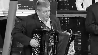 Preminuo čuveni harmonikaš