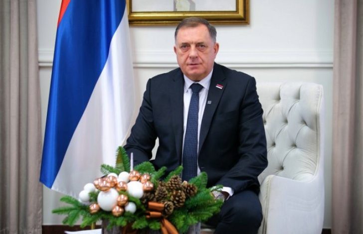 Dodik: Neka u svakom domu budu mir, sloga i toplina