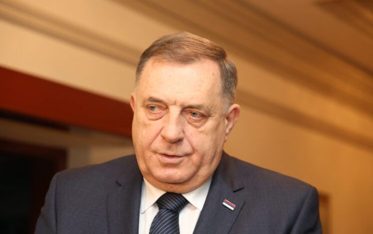 Dodik: Obilježavanjem 9. januara šaljemo poruku mira