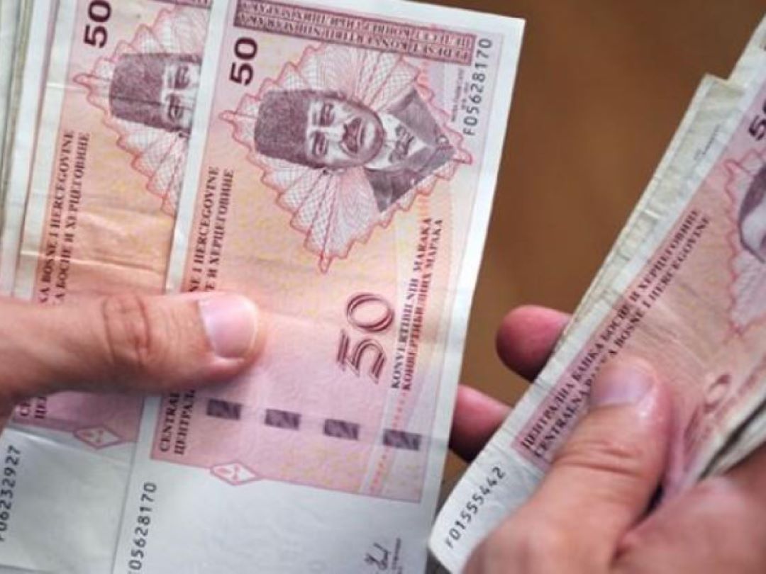 Studentske stipendije rastu sa 200 na 300 KM