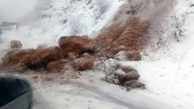 Stijena se obrušila na put Pale-Sarajevo