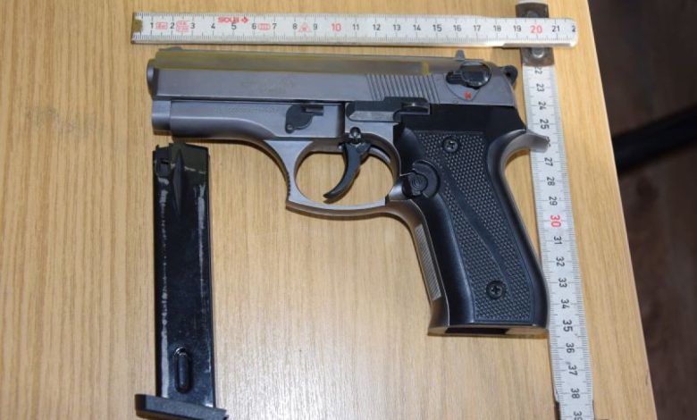 Uhapšeni mladići zbog pljačke pumpe u Tešnju, ukradeno 4.500 KM