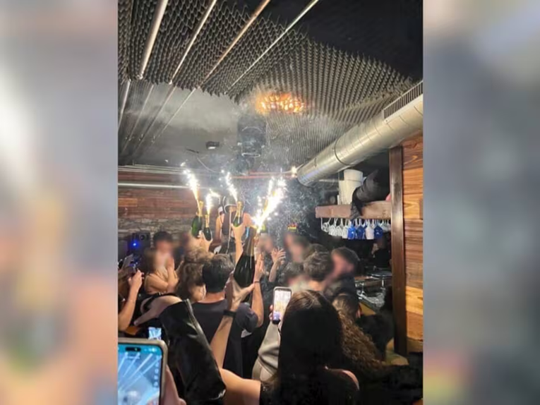 Fotografisanje sa mini-vatrometima pokrenulo katastrofalni požar?