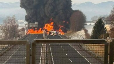 Težak udes u Sloveniji: Vozila u plamenu, saobraćaj u prekidu