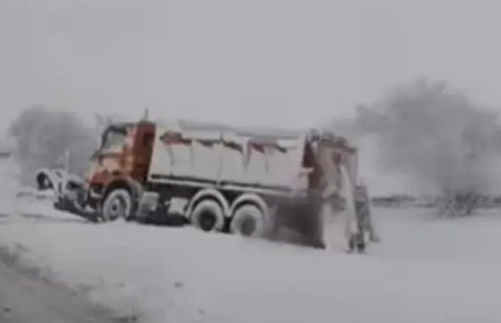 Kolaps u Srbiji: Snijeg napravio haos