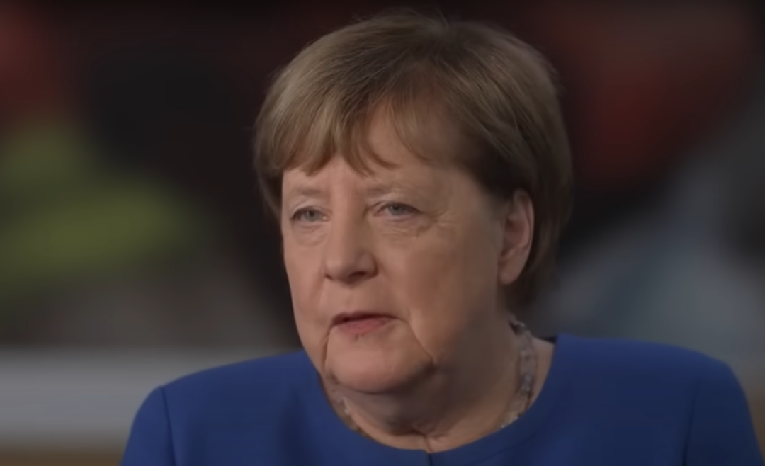Vraća li se Angela Merkel u politiku?