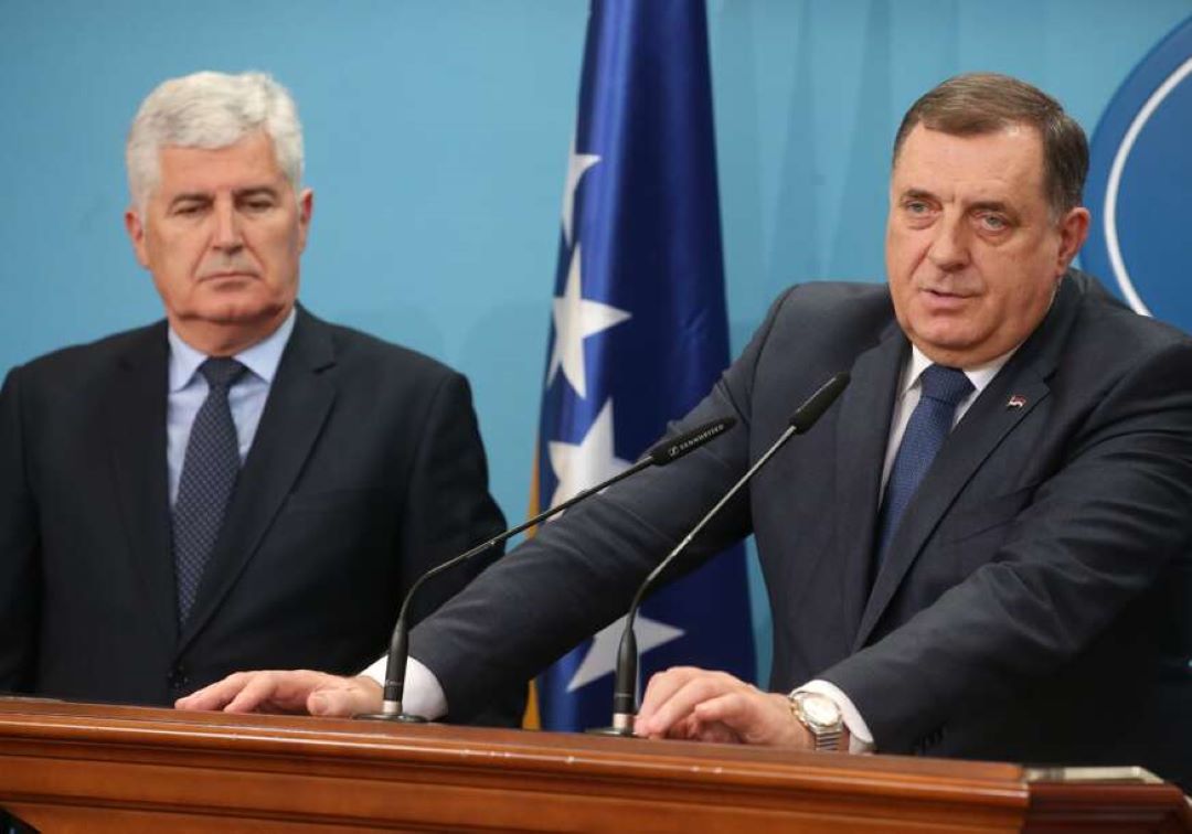 Dodik komentarisao fotografisanje Čovića sa Tompsonom