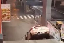 Uhapšen vozač koji je mercedesom sišao niz stepenice na "Tržnici" u Banjaluci