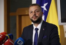 Nešković tvrdi: "SNSD je brutalno kupovao glasove"