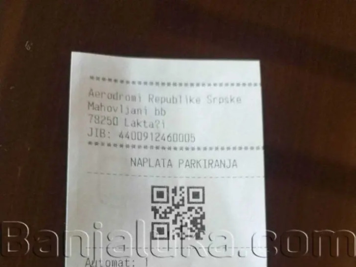 

Taksisti naplaćeno 50 KM za 59 minuta na Aerodromu Banjaluka

