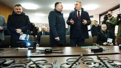 Premijer o dronovima u preduzeću blokiranom dugovima