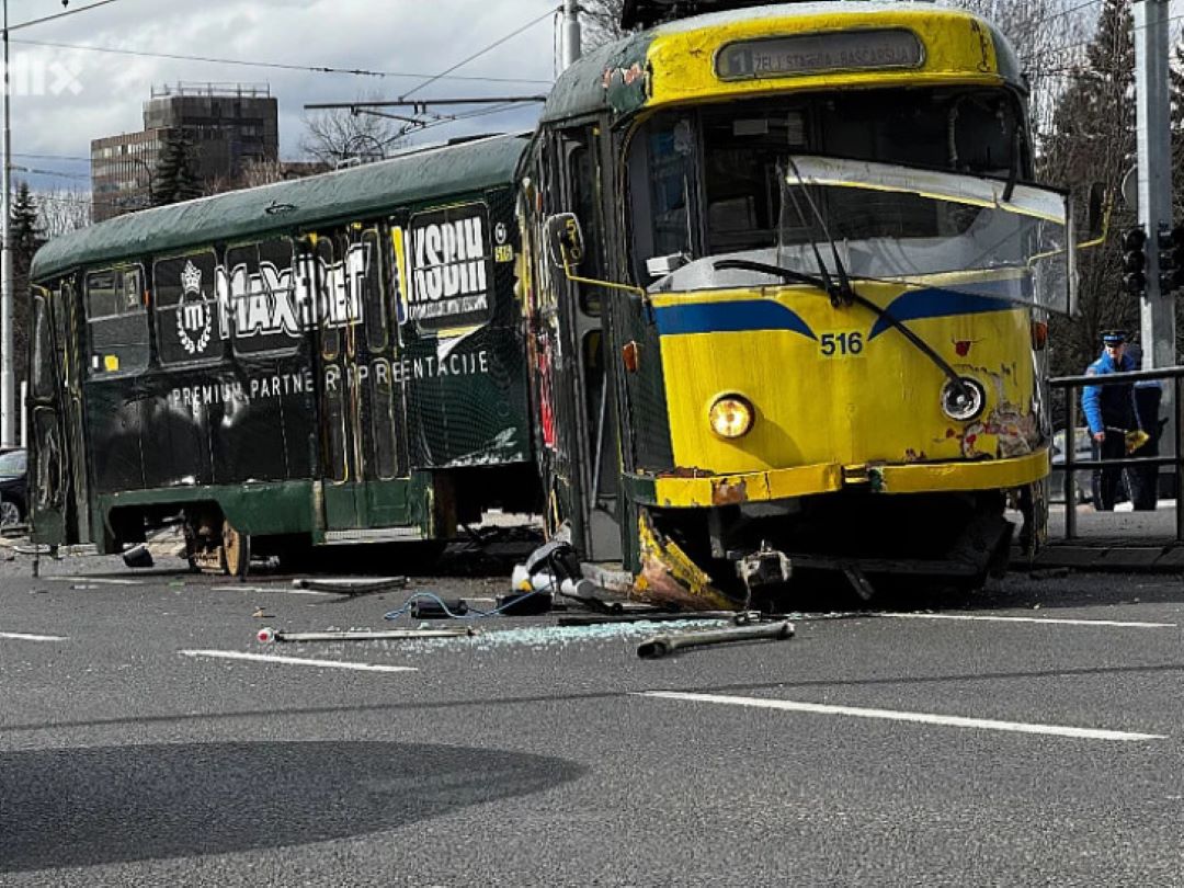 Ljekari se bore za život mlade Ele Jovanović