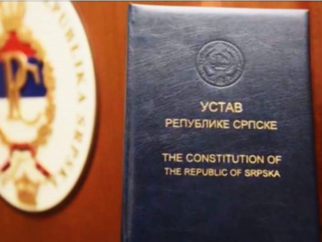 Danas 34 godine od proglašenja prvog Ustava Srpske