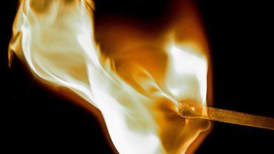 Dobio otkaz pa došao sa benzinom i zapalio lokal