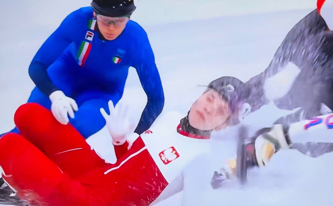 Stravične scene na ZOI: Poljakinji klizaljka rasjekla lice