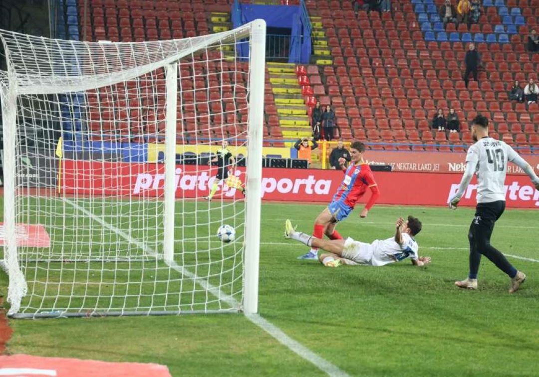 Petarda u Banjaluci: Borac demolirao Široki Brijeg