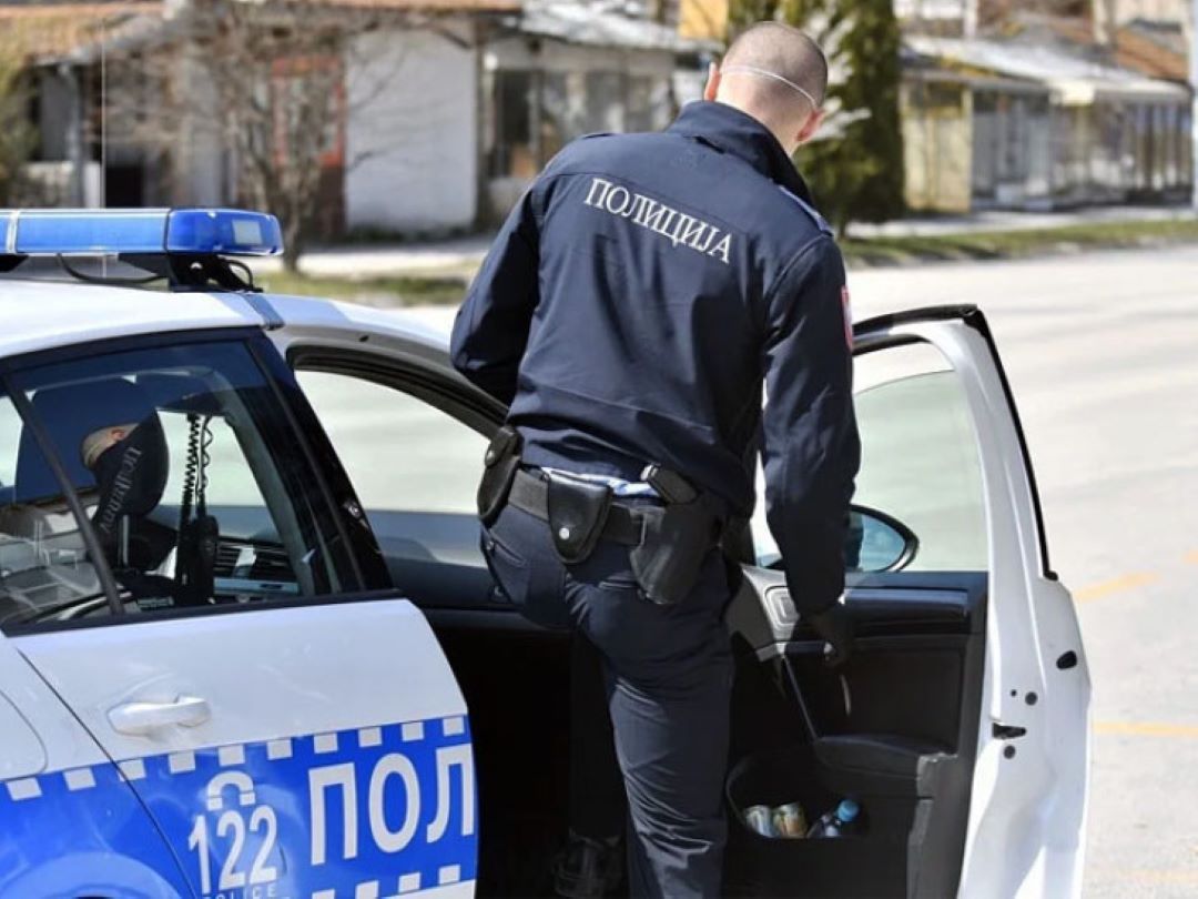 Mladić i djevojka u pritvoru zbog davanja droge maloljetnicima u Doboju