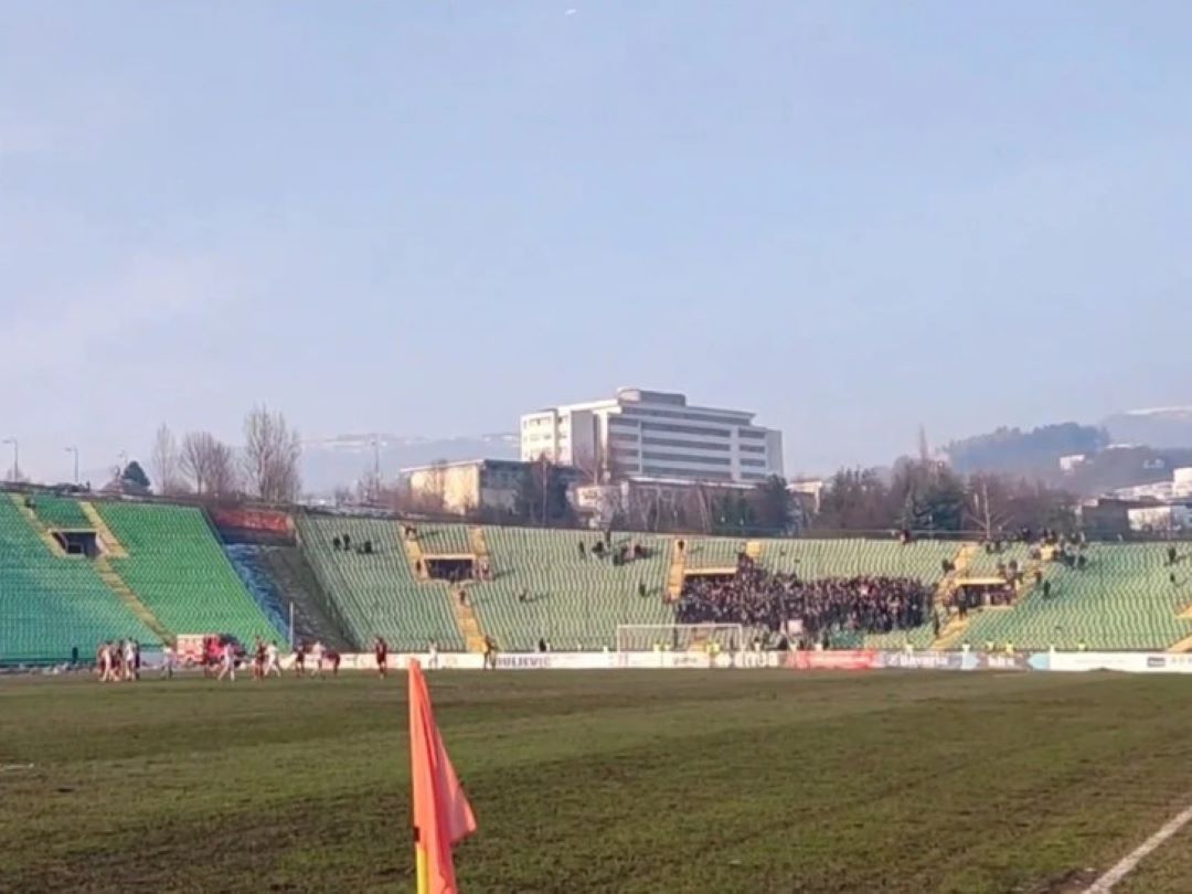 Uoči utakmice na stadionu pronađena bomba