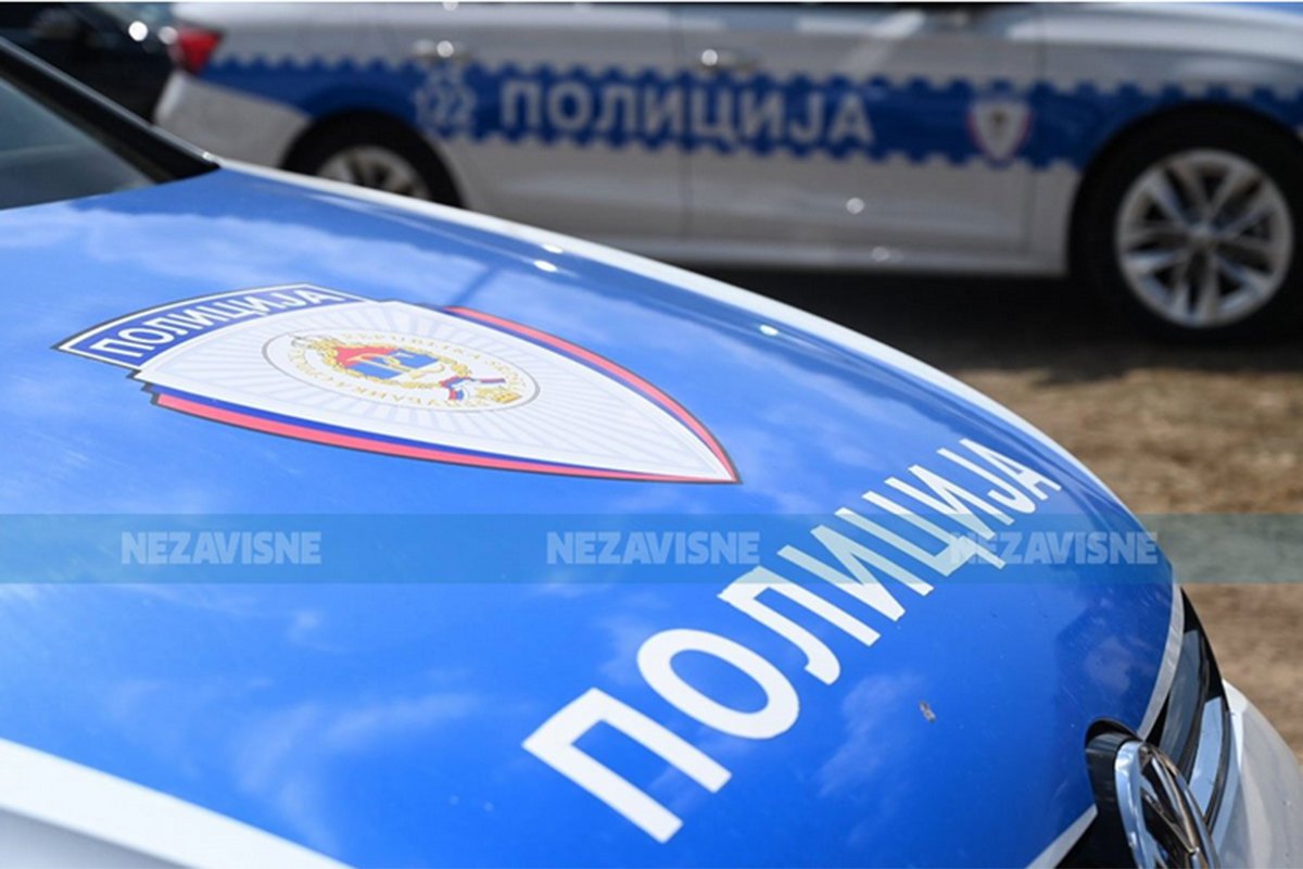 Teška nesreća na autoput 9. januar: Poginuo motociklista