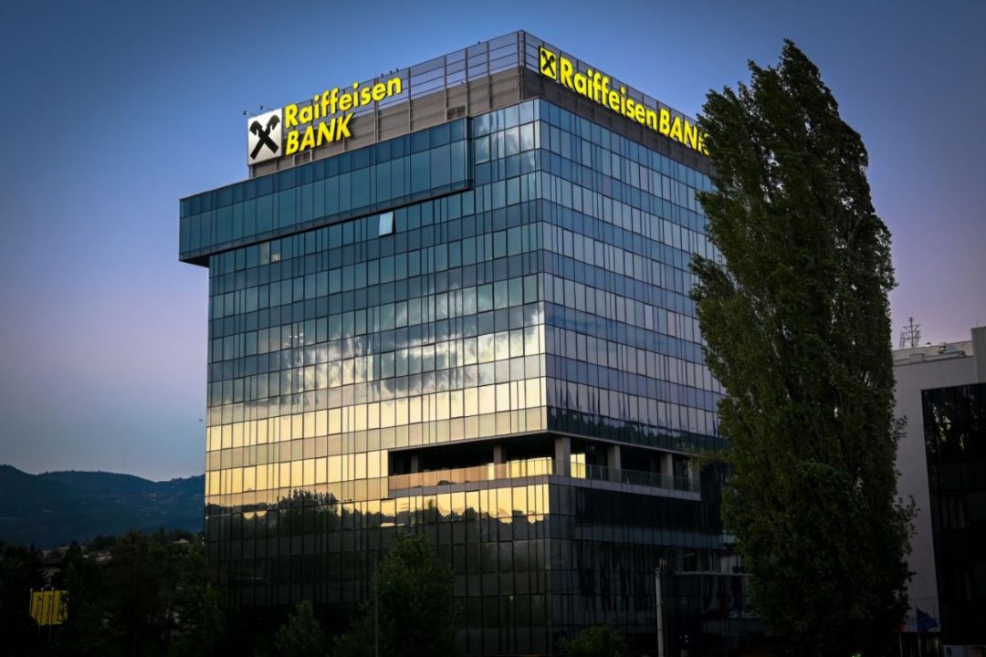 Raiffeisen banka podnosi javnu ponudu za kupovinu dionica Addiko banke