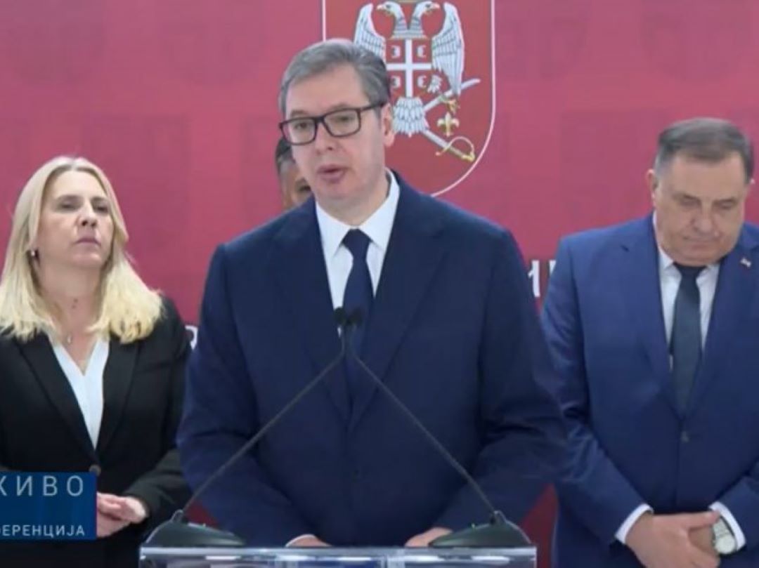 Aleksandar Vučić: Sa rukovodstvom Srpske o bezbjednosti i ugožavanju Srbije i regionalnog mira